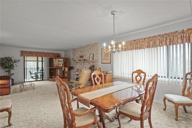 650 East Greenwich Avenue B5 211, West Warwick, RI 02898