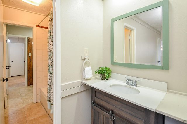 522 Whippoorwill Drive, Missouri City, TX 77489