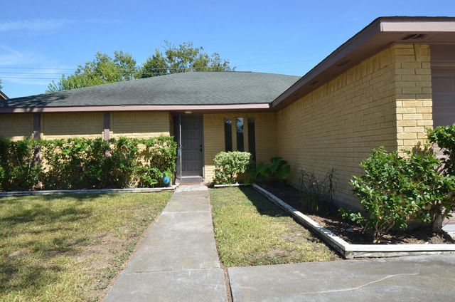 522 Whippoorwill Drive, Missouri City, TX 77489