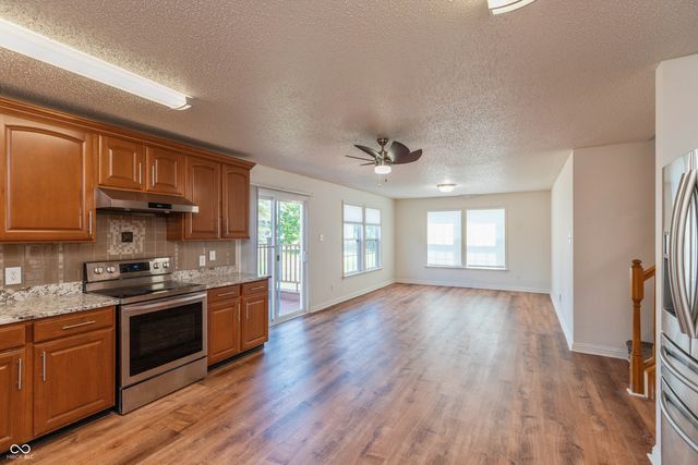 6757 Eastland Drive, Brownsburg, IN 46112