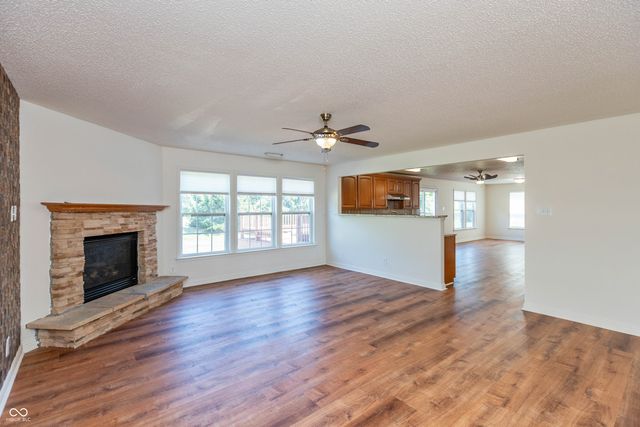 6757 Eastland Drive, Brownsburg, IN 46112