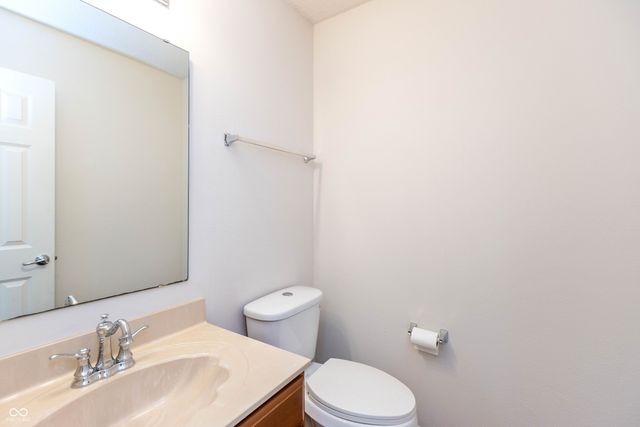 6757 Eastland Drive, Brownsburg, IN 46112
