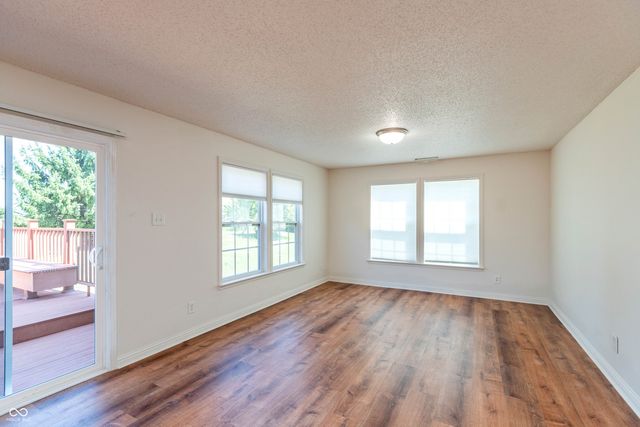 6757 Eastland Drive, Brownsburg, IN 46112