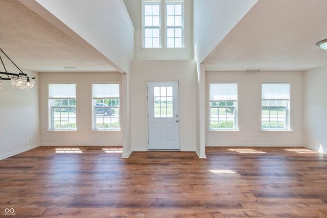 6757 Eastland Drive, Brownsburg, IN 46112