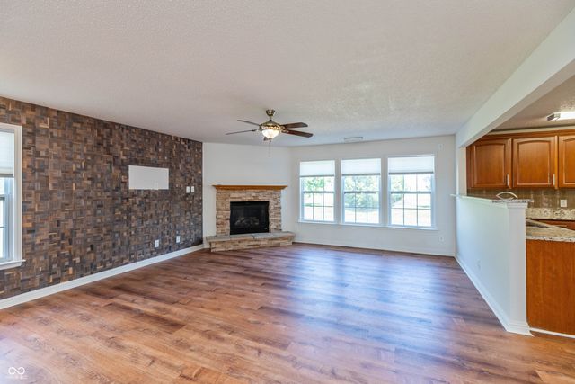 6757 Eastland Drive, Brownsburg, IN 46112