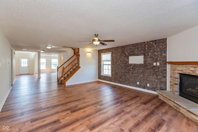 6757 Eastland Drive, Brownsburg, IN 46112