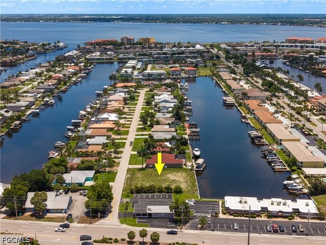 1612 SE 41st ST, Cape Coral, FL 33904
