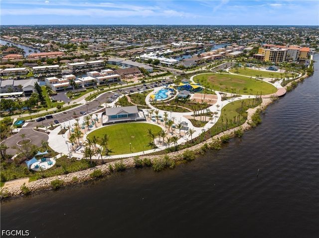 1612 SE 41st ST, Cape Coral, FL 33904