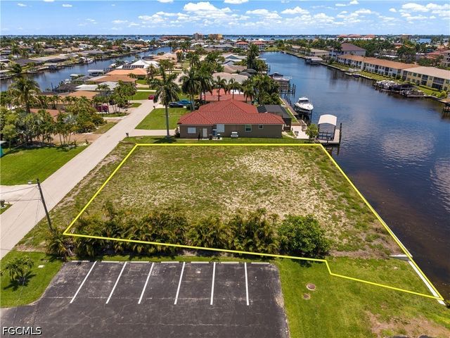 1612 SE 41st ST, Cape Coral, FL 33904