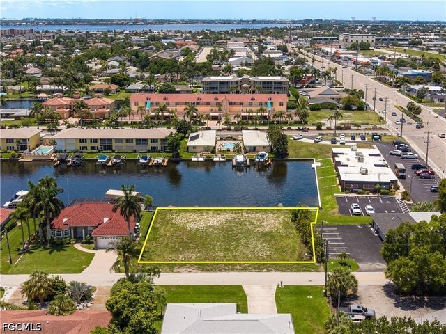 1612 SE 41st ST, Cape Coral, FL 33904