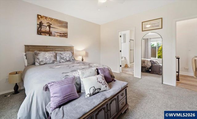2654 Red Oak St NW, Albany, OR 97321