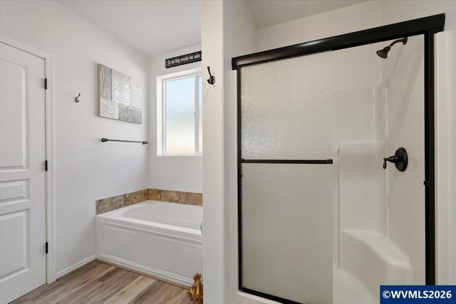 2654 Red Oak St NW, Albany, OR 97321