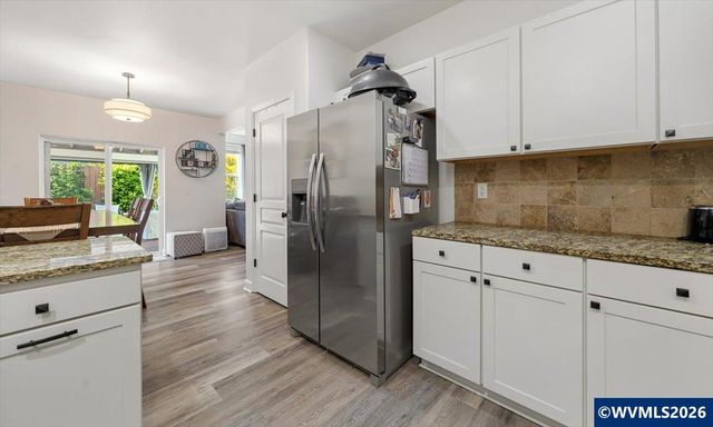 2654 Red Oak St NW, Albany, OR 97321