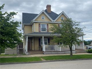372 Braddock Ave, Uniontown, PA 15401