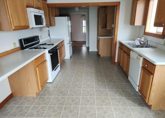 28 S 27th Street, Battle Creek, MI 49015