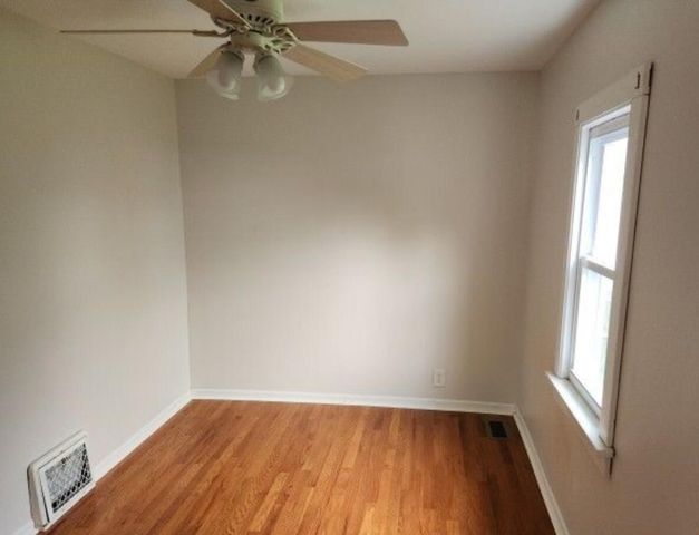28 S 27th Street, Battle Creek, MI 49015