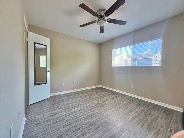 1500 Olympia Way 28, College Station, TX 77840