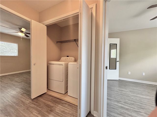 1500 Olympia Way 28, College Station, TX 77840