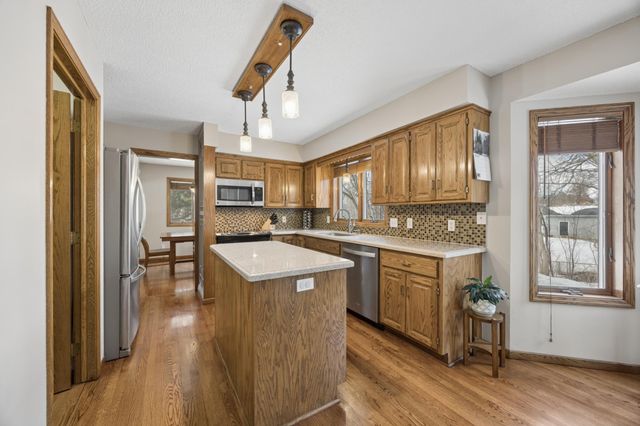 19402 Carson Circle NW, Elk River, MN 55330