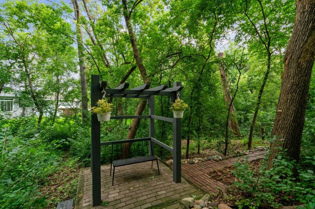 19402 Carson Circle NW, Elk River, MN 55330