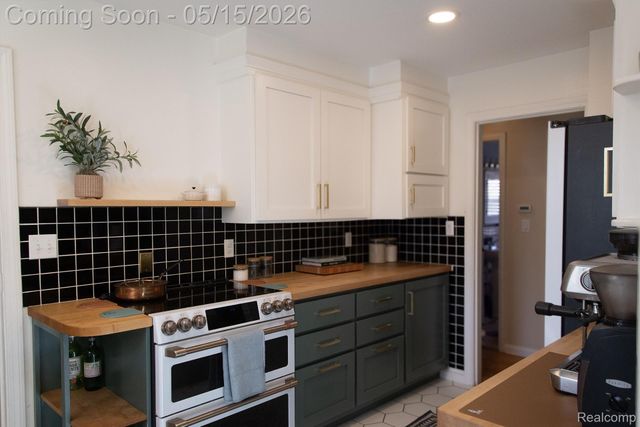 505 Catalpa Drive, Royal Oak, MI 48067
