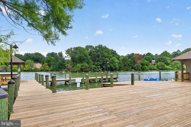 9821 DOCENA DR, Gaithersburg, MD 20886