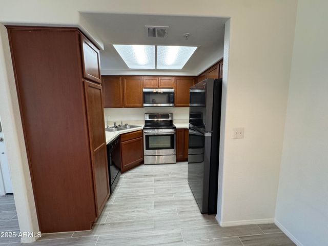 1825 W RAY Road 1083, Chandler, AZ 85224