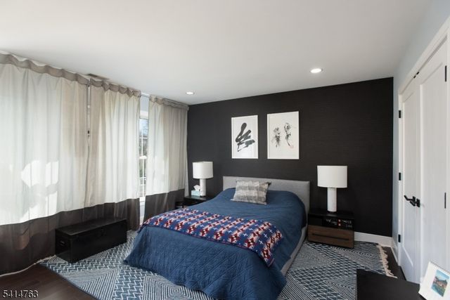 2 Ridge Rd, Green Brook Twp., NJ 08812