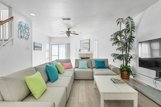 208 Seawall Boulevard, Galveston, TX 77550