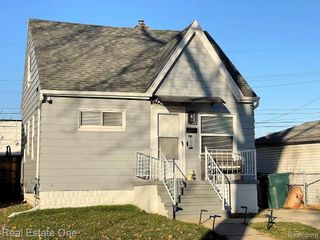 730 Cleophus Parkway, Lincoln Park, MI 48146