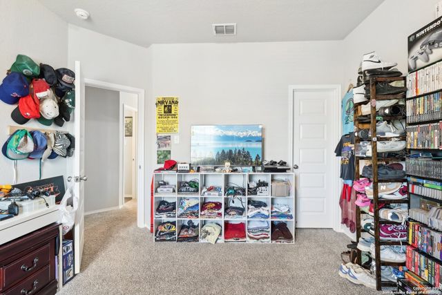 10514 GREEN LAKE DR, San Antonio, TX 78223