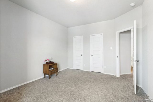 10514 GREEN LAKE DR, San Antonio, TX 78223