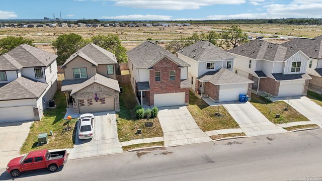 10514 GREEN LAKE DR, San Antonio, TX 78223