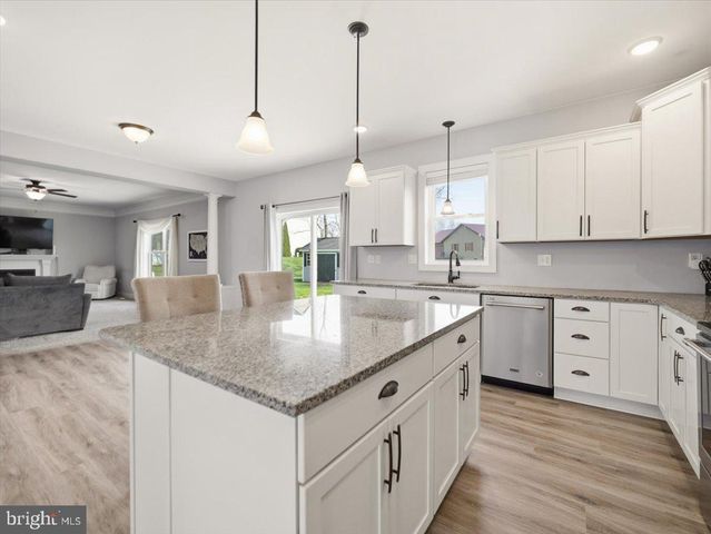 2006 JELENA ROAD, Shippensburg, PA 17257