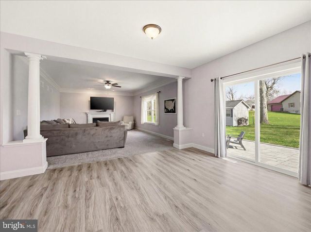 2006 JELENA ROAD, Shippensburg, PA 17257