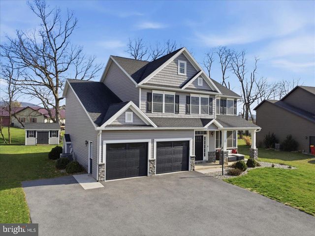 2006 JELENA ROAD, Shippensburg, PA 17257