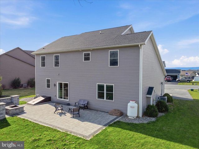 2006 JELENA ROAD, Shippensburg, PA 17257