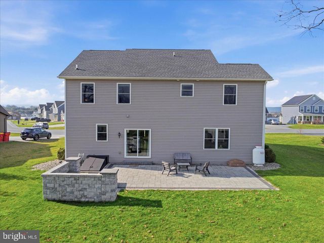 2006 JELENA ROAD, Shippensburg, PA 17257