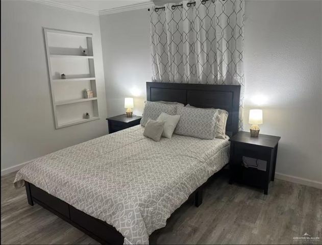 726 W Kelly Avenue, Pharr, TX 78577