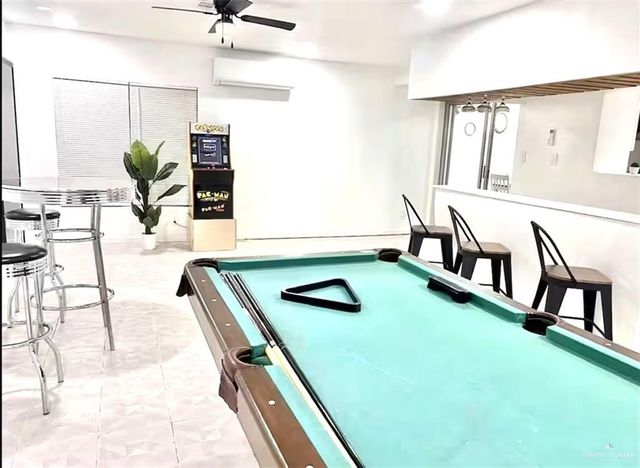726 W Kelly Avenue, Pharr, TX 78577