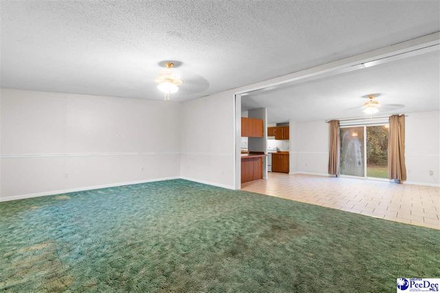 1903 Mercedes Way, Florence, SC 29506