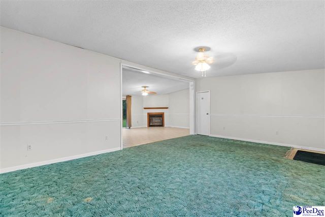 1903 Mercedes Way, Florence, SC 29506