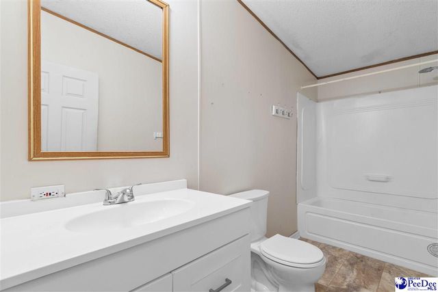 1903 Mercedes Way, Florence, SC 29506