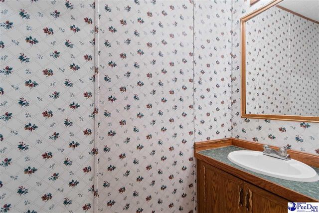 1903 Mercedes Way, Florence, SC 29506