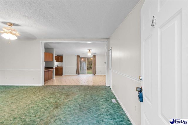 1903 Mercedes Way, Florence, SC 29506