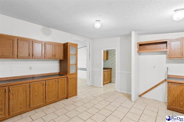 1903 Mercedes Way, Florence, SC 29506