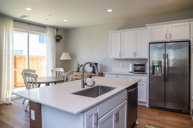 612 Josephine Avenue, Madera, CA 93636