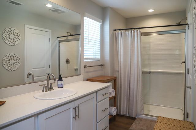 612 Josephine Avenue, Madera, CA 93636