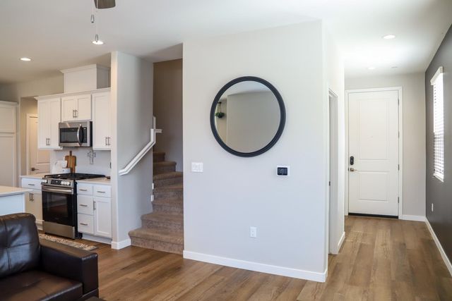 612 Josephine Avenue, Madera, CA 93636
