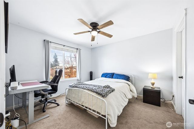 15233 Kayla Street SE, Yelm, WA 98597